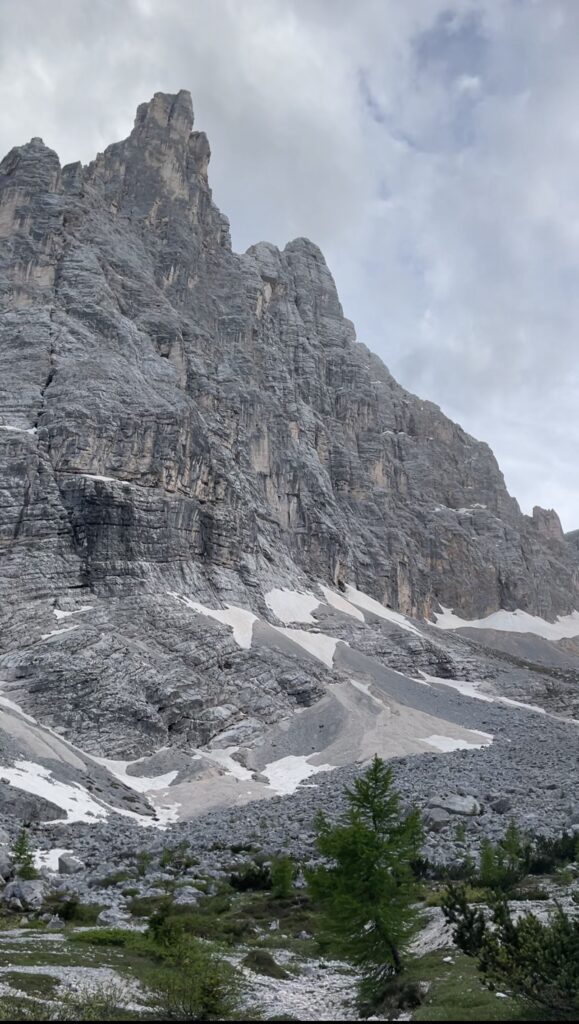 Lago di Sorapis Mountain and lakes