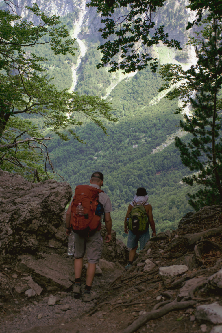 4 Day Albanian Alps Itinerary: Theth to Valbonë Hike & Travel Guide